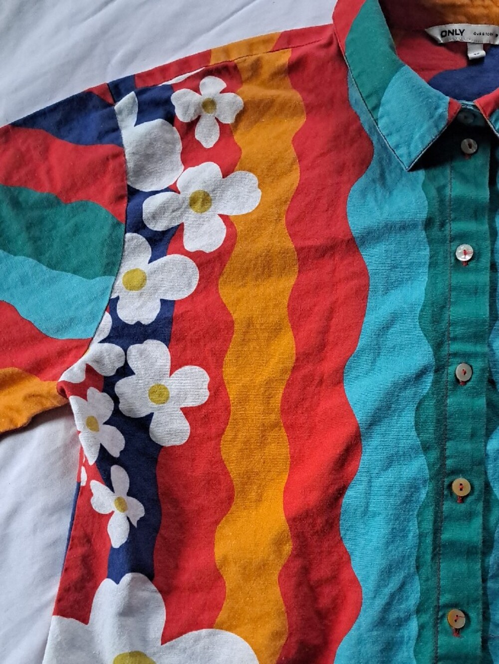 ONLY Multicolor Bold Floral Wave Print Button-Up Top Size L Funky Pop Art Boho - Picture 3 of 16